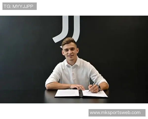 小孔塞桑谈与伊尔迪兹默契配合弗拉霍维奇或因内收肌受伤